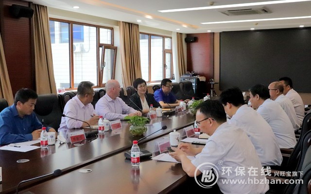 美国过滤集团CEO保定考察“火电厂废水零排放实验室” 美国过滤集团CEO保定考察“火电厂废水零排放实验室”