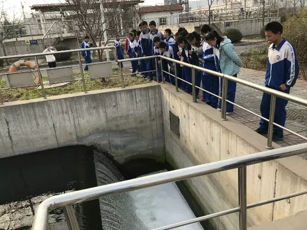怀柔区水务局组织党员到北排怀柔污水处理厂观摩学习 怀柔区水务局组织党员到北排怀柔污水处理厂观摩学习