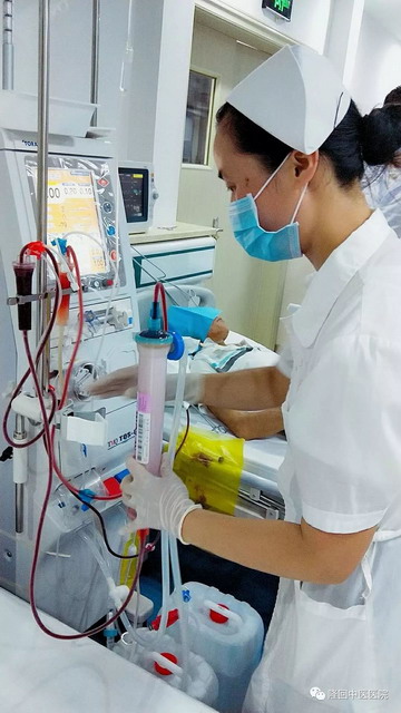湖南隆回县中医医院血液透析室正式接待病患开始诊疗 湖南隆回县中医医院血液透析室正式接待病患开始诊疗