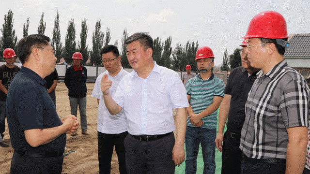 市委书记李杰翔督导通辽开发区综合水处理厂工程建设 市委书记李杰翔督导通辽开发区综合水处理厂工程建设