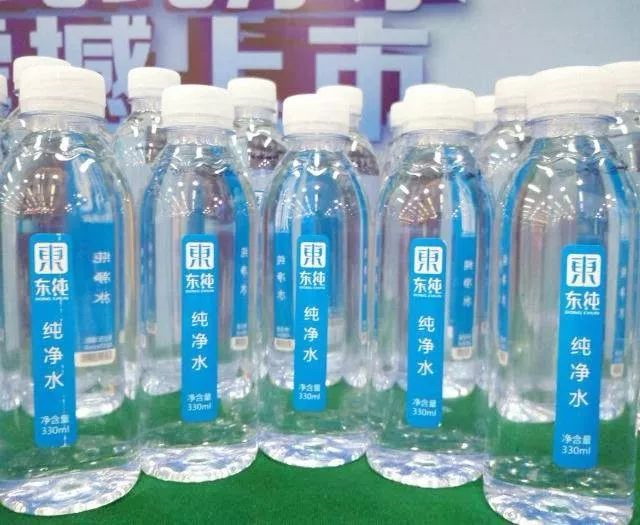 “东纯”品牌纯净水第三年与唐山728半程马拉松赛合作 “东纯”品牌纯净水第三年与唐山728半程马拉松赛合作