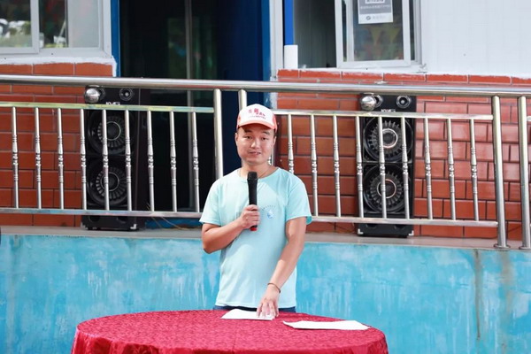 云盘梦之泉水厂在湘西花垣县大云盘村挂牌开业办庆典 云盘梦之泉水厂在湘西花垣县大云盘村挂牌开业办庆典