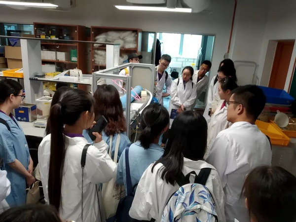 南开环工学子交流访问团赴新加坡游学到新生水厂参观 南开环工学子交流访问团赴新加坡游学到新生水厂参观