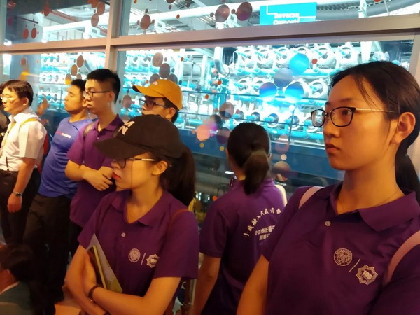南开环工学子交流访问团赴新加坡游学到新生水厂参观 南开环工学子交流访问团赴新加坡游学到新生水厂参观