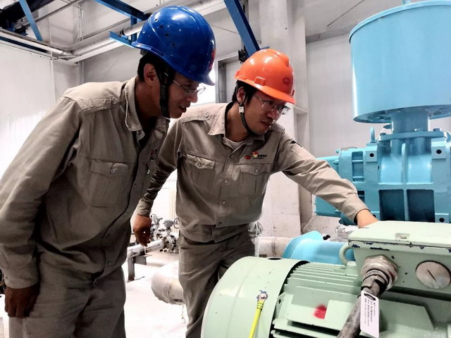 宁煤煤制油化工公管分公司水处理中心有位“胡名医” 宁煤煤制油化工公管分公司水处理中心有位“胡名医”