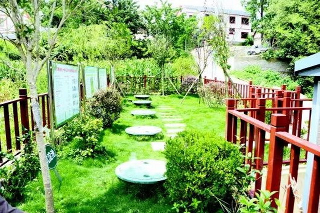 贵州清镇市实施红枫湖沿湖村寨生活污水治理成效显现