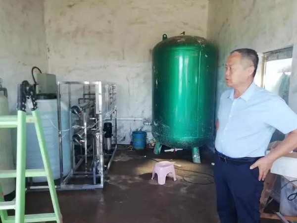 干部挂职帮扶的山东胶州市胶北街道北赵村开通纯净水 干部挂职帮扶的山东胶州市胶北街道北赵村开通纯净水