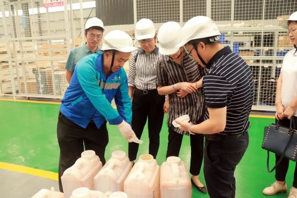 硕特环保与客户交流油气田废水零排放处理及回用技术 硕特环保与客户交流油气田废水零排放处理及回用技术