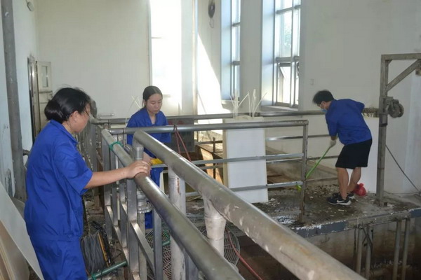 南岳生物制药公用工程车间完成膜生物反应池更换膜片 南岳生物制药公用工程车间完成膜生物反应池更换膜片