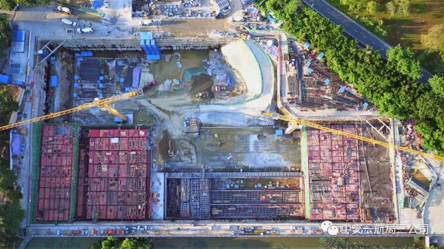 深圳市洪湖水质净化厂一期工程首个单体结构顺利封顶 深圳市洪湖水质净化厂一期工程首个单体结构顺利封顶