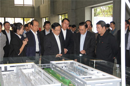 全国政协副主席、科技部部长万钢调研大丰新能源淡化海水基地 全国政协副主席、科技部部长万钢调研大丰新能源淡化海水基地