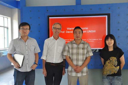 新南威尔士大学土木与环境工程学院教授大卫·韦特(David Waite,左二) 新南威尔士大学土木与环境工程学院教授大卫·韦特(David Waite,左二)