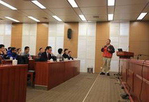 李魁然教授和徐志康教授应邀到天津工业大学学术交流 李魁然教授和徐志康教授应邀到天津工业大学学术交流