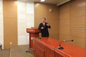 李魁然教授和徐志康教授应邀到天津工业大学学术交流 李魁然教授和徐志康教授应邀到天津工业大学学术交流