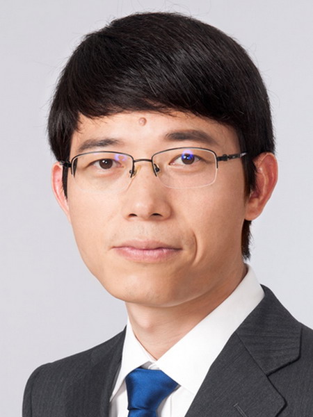 熊日华 熊日华