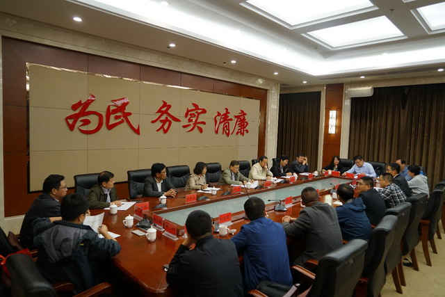 中国科大为贵州脱贫攻坚推荐徐铜文教授团队研制设备 中国科大为贵州脱贫攻坚推荐徐铜文教授团队研制设备