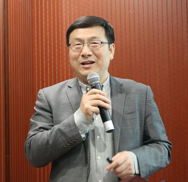 王志教授做用于脱碳提纯氢气的CO2优先渗透分离膜研究 王志教授做用于脱碳提纯氢气的CO2优先渗透分离膜研究