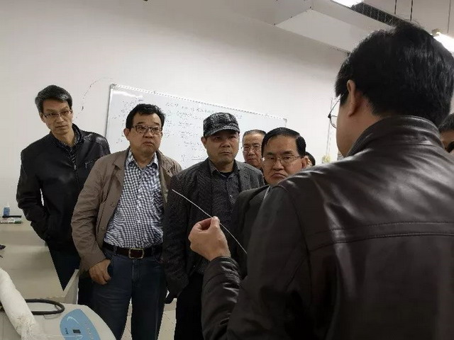 中空纤维膜组件自动化加工工艺及设备项目召开鉴定会 中空纤维膜组件自动化加工工艺及设备项目召开鉴定会