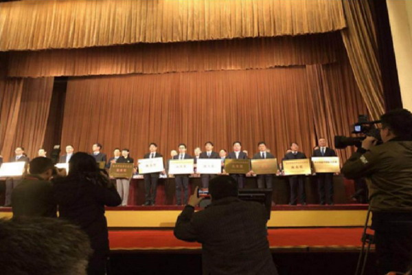 江苏省产研院成立五年来已闯出一条科技到产业的新路 江苏省产研院成立五年来已闯出一条科技到产业的新路