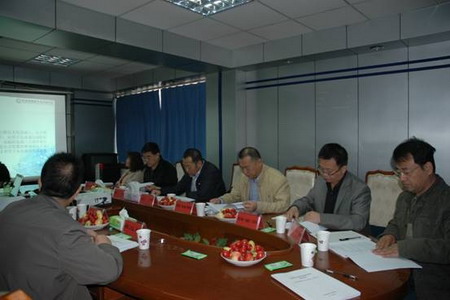 反渗透自动除垢装置的研究项目验收会 反渗透自动除垢装置的研究项目验收会