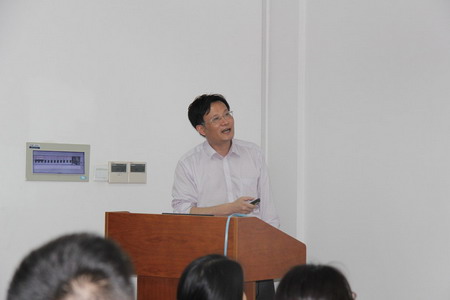 武培怡教授作学术报告 武培怡教授作学术报告