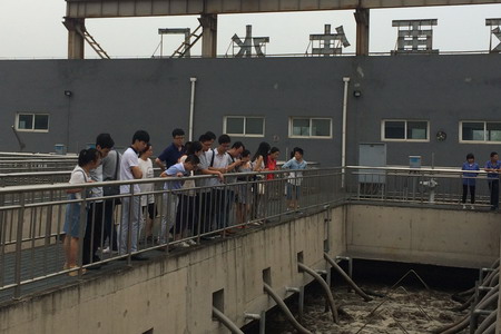 前往门头沟区再生水厂实地参观 前往门头沟区再生水厂实地参观