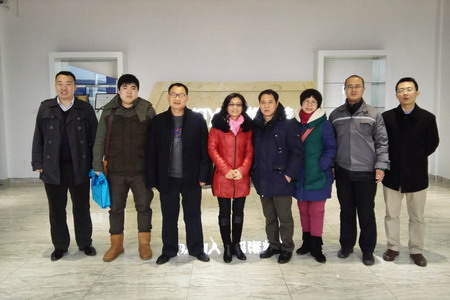 澳维环保公司领导与湖南省卫生厅专家合影 澳维环保公司领导与湖南省卫生厅专家合影