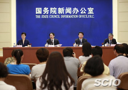 徐南平在国新办吹风会对推行科技特派员制度深入解读 徐南平在国新办吹风会对推行科技特派员制度深入解读
