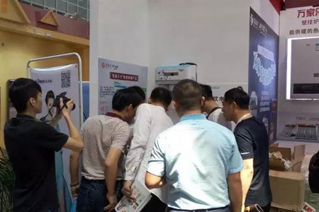 深圳金利源来北京在中国供热展设公共饮水点意外抢镜 深圳金利源来北京在中国供热展设公共饮水点意外抢镜