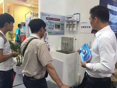 深圳金利源来北京在中国供热展设公共饮水点意外抢镜 深圳金利源来北京在中国供热展设公共饮水点意外抢镜