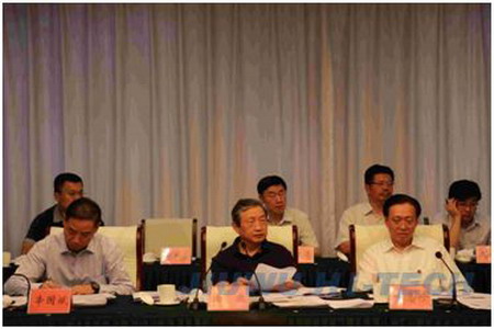 国务院副总理马凯江苏调研久吾高科总经理参加座谈会 国务院副总理马凯江苏调研久吾高科总经理参加座谈会