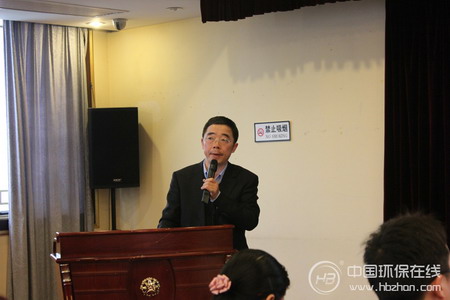 上海东硕环保科技股份有限公司董事长陈业钢以《煤化工废水“零排放”关键技术:ED离子膜浓缩+分质结晶工艺包运用》为题发言 上海东硕环保科技股份有限公司董事长陈业钢以《煤化工废水“零排放”关键技术:ED离子膜浓缩+分质结晶工艺包运用》为题发言