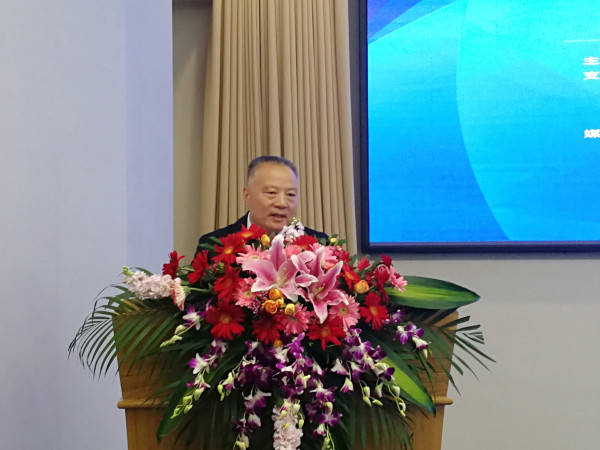 中国工程院院士、火箭军后勤科学技术研究所所长、中国室内环境净化治理专家委员会专家组组长、中国环境科学学会顾问侯立安 中国工程院院士、火箭军后勤科学技术研究所所长、中国室内环境净化治理专家委员会专家组组长、中国环境科学学会顾问侯立安