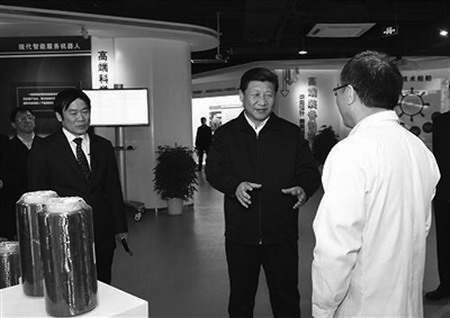 2014年,总书记考察时听取介绍 2014年,总书记考察时听取介绍
