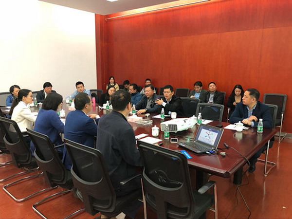 10月20日,为积极贯彻落实市委市政府部署“两落地、一融合”的要求,秦淮区推进办赴南京工业大学膜科学技术研究所考察。 10月20日,为积极贯彻落实市委市政府部署“两落地、一融合”的要求,秦淮区推进办赴南京工业大学膜科学技术研究所考察。