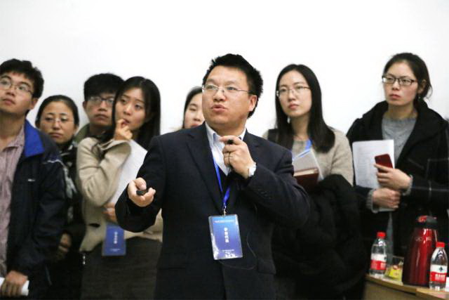 博通分离膜技术(北京)有限公司副总经理邹昊博士发表演讲 博通分离膜技术(北京)有限公司副总经理邹昊博士发表演讲