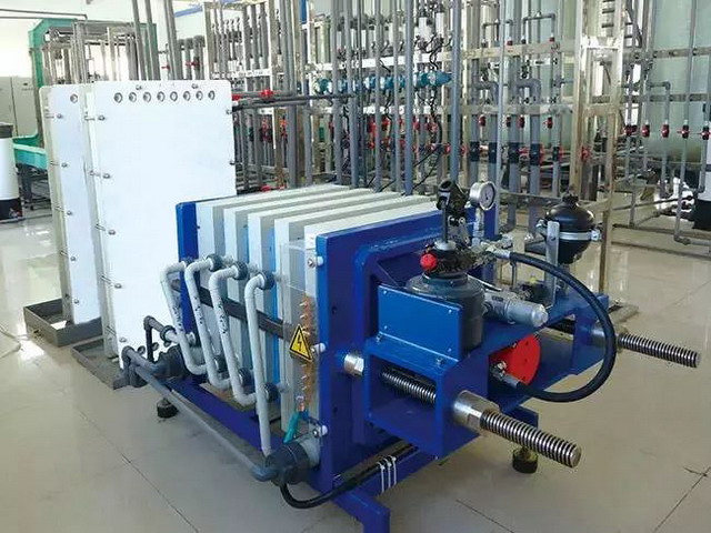 双极膜电渗析器