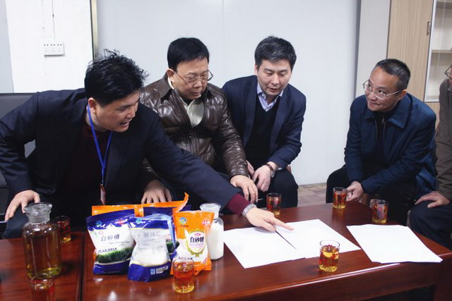 万印华教授团队膜法制糖新技术带动国内糖业技改升级 万印华教授团队膜法制糖新技术带动国内糖业技改升级