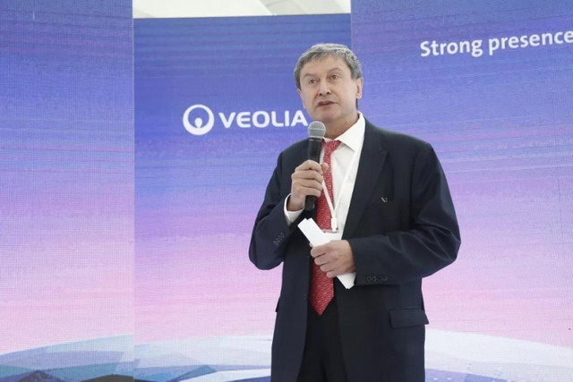 威立雅(Veolia)高级执行副总裁、亚太区总裁卡迈斯(Regis Calmels) 威立雅(Veolia)高级执行副总裁、亚太区总裁卡迈斯(Regis Calmels)