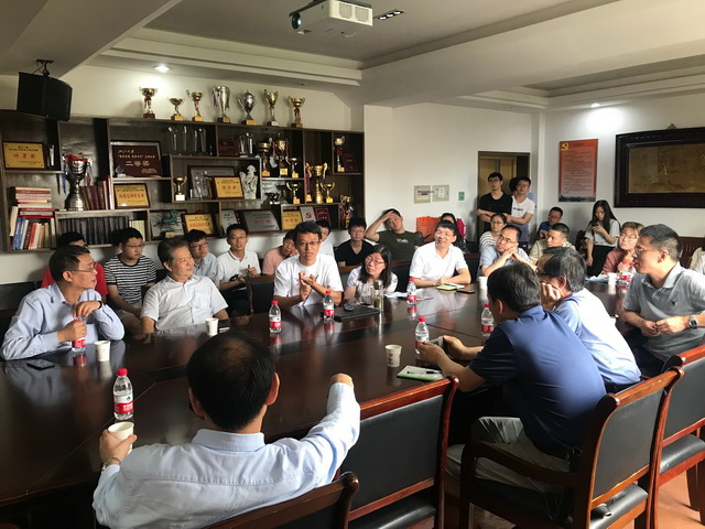 曹义鸣研究员来到浙江大学就PTFE中空纤维膜学术交流 曹义鸣研究员来到浙江大学就PTFE中空纤维膜学术交流