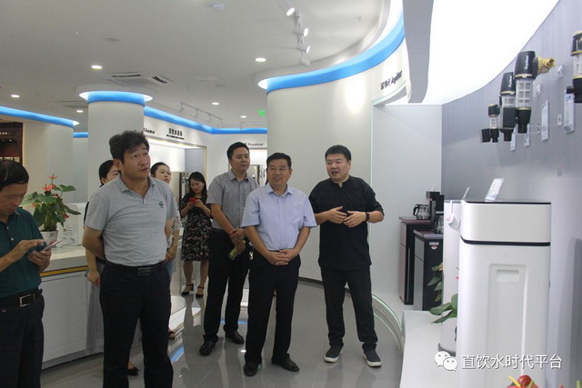 国家教育部校园饮水调研工作组走访荣事达水工业集团