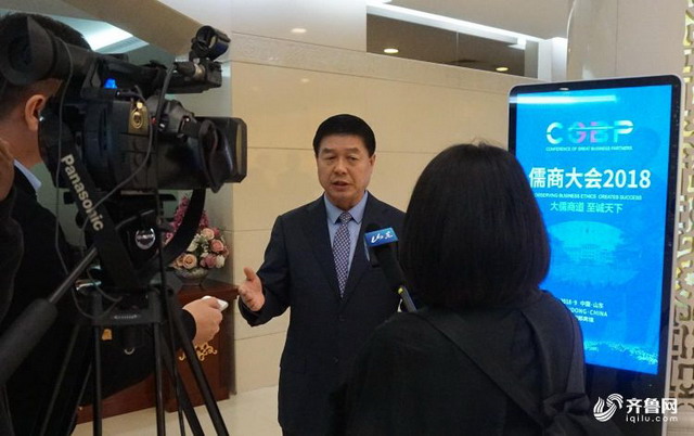 张建宏:围绕着硅氟膜产业东岳要在国外建立研发中心 张建宏:围绕着硅氟膜产业东岳要在国外建立研发中心