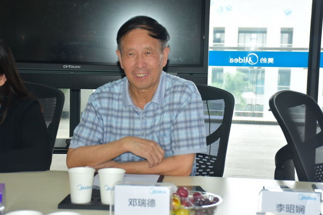 美的净水热情接待质检协会净水设备专委会理事长考察