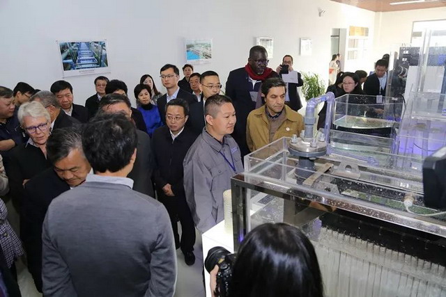 全国人大副委员长陈竺和联合国官员到访立升苏州基地 全国人大副委员长陈竺和联合国官员到访立升苏州基地