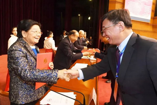 面向制浆废水零排放的膜应用项目荣获石化联合会大奖 面向制浆废水零排放的膜应用项目荣获石化联合会大奖