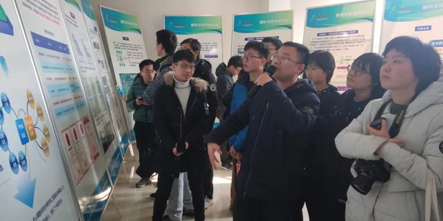南京工业大学2011学院学生来到江苏膜科技产业园参观 南京工业大学2011学院学生来到江苏膜科技产业园参观