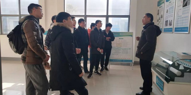 南京工业大学2011学院学生来到江苏膜科技产业园参观 南京工业大学2011学院学生来到江苏膜科技产业园参观