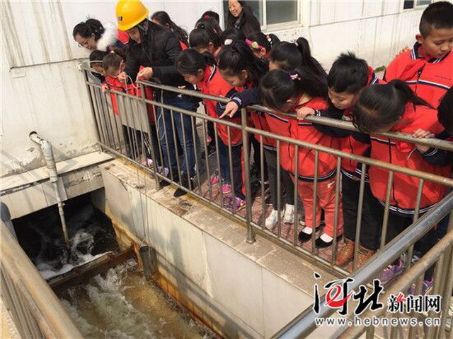 石家庄城管执法局局长前往华电水务滹沱河污水厂调研 石家庄城管执法局局长前往华电水务滹沱河污水厂调研