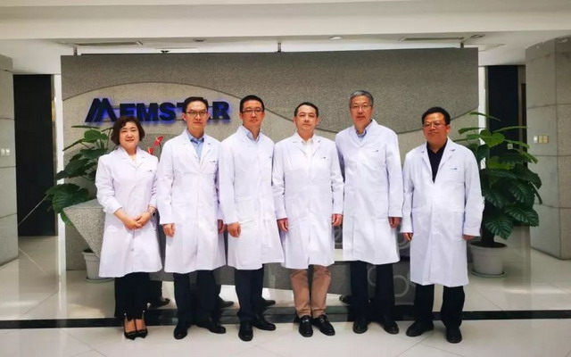 中信股份财务总监曹国强实地考察绵阳美能膜制造中心 中信股份财务总监曹国强实地考察绵阳美能膜制造中心