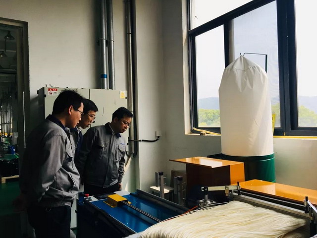 中色科技总经理来到中色德源就安全生产工作实地调研 中色科技总经理来到中色德源就安全生产工作实地调研